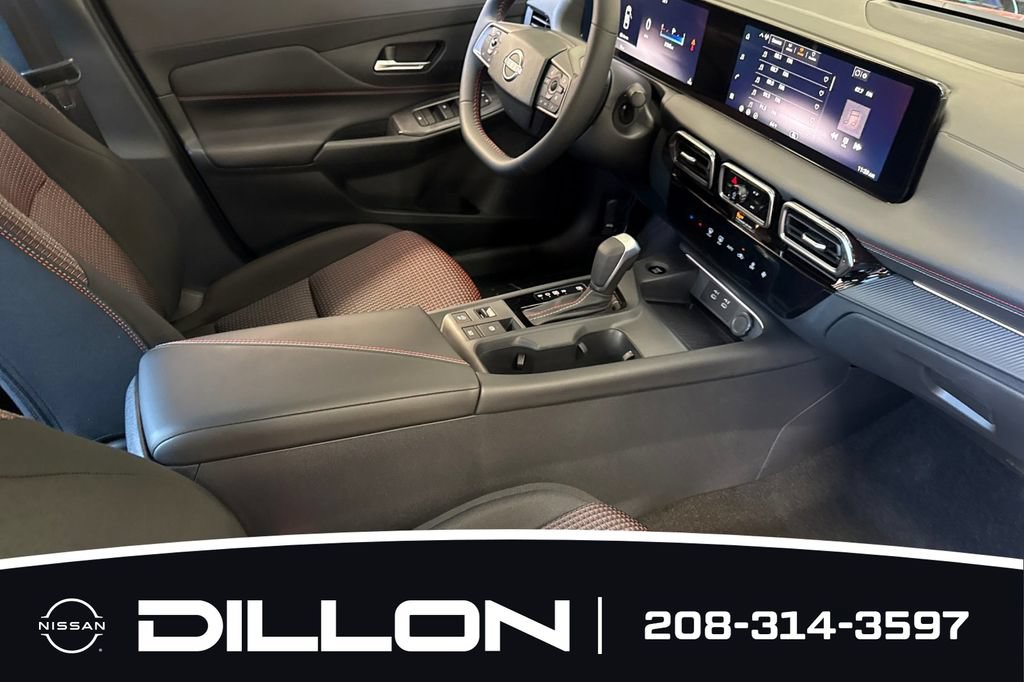 New 2026 Nissan Sentra SR w/ Floor Mat Package FWD image 16