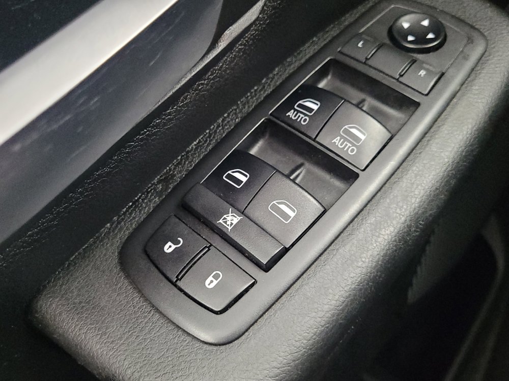 Used 2019 RAM 1500 Tradesman RWD image 27
