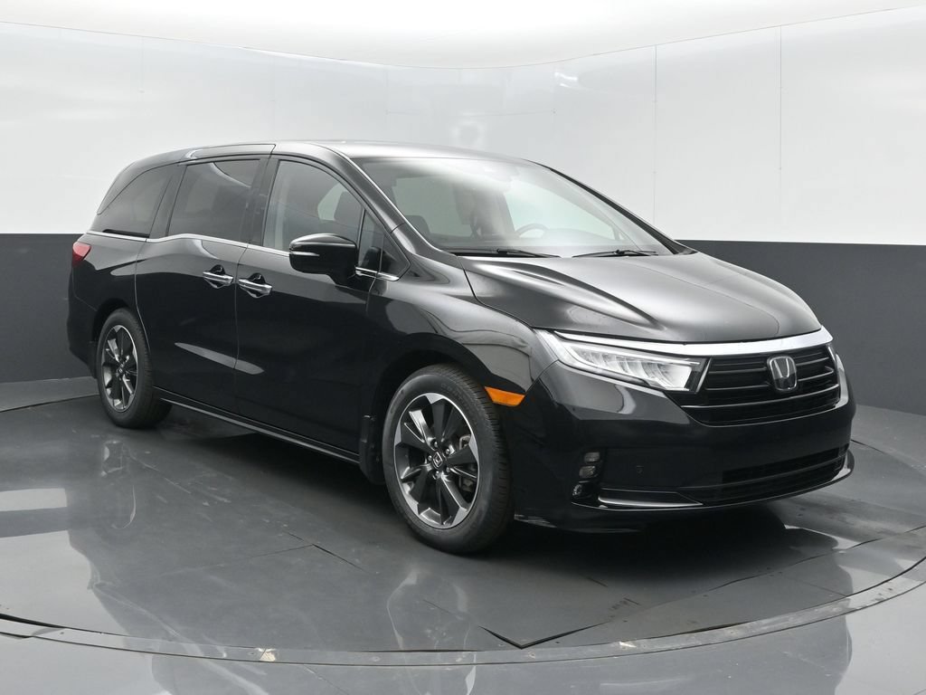 Certified 2024 Honda Odyssey Elite image 3