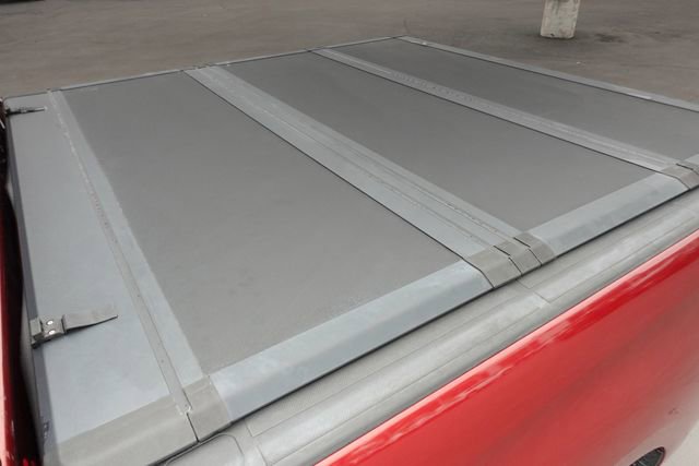 Used 2010 Toyota Tundra Limited image 11