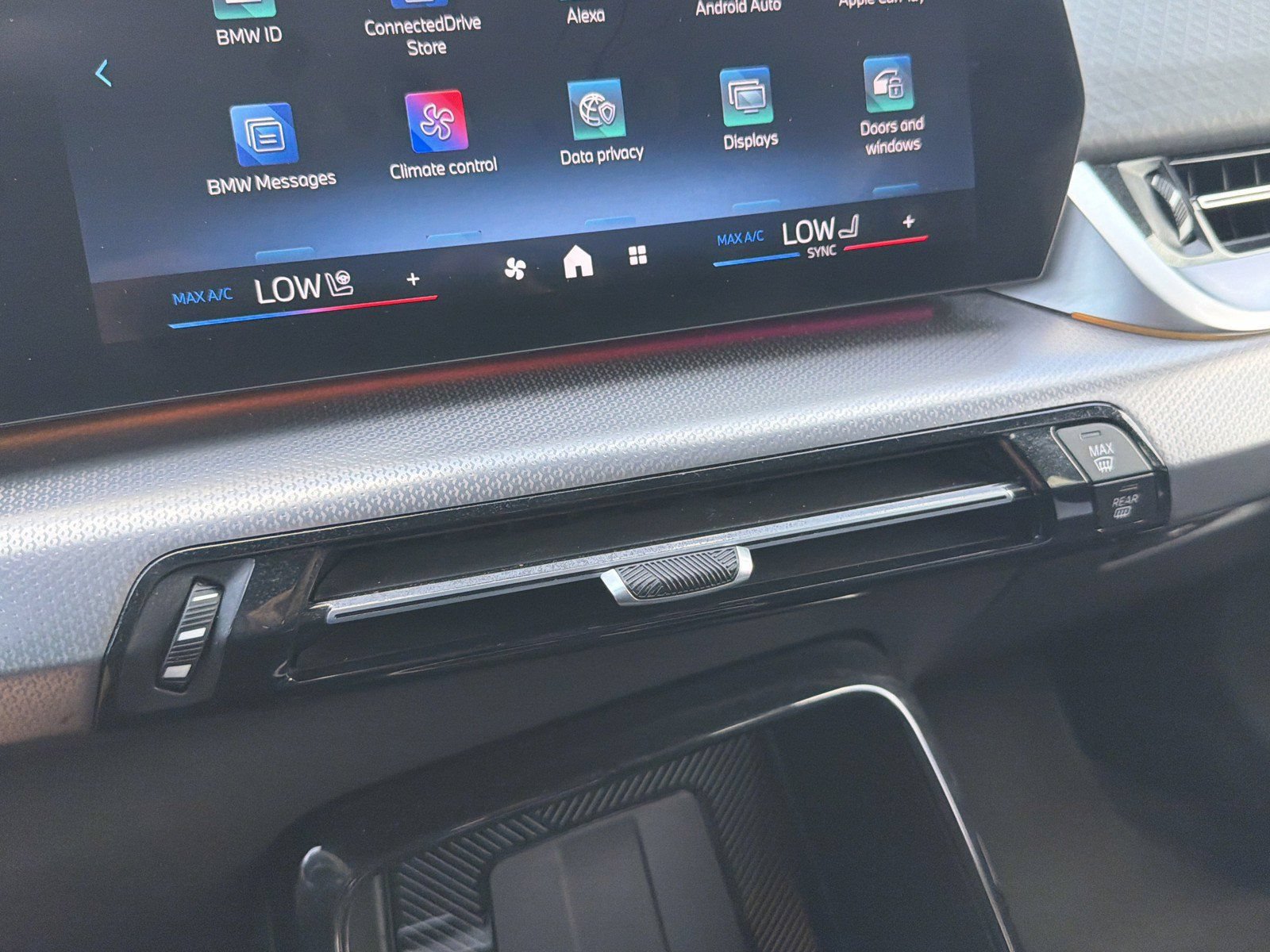 Certified 2025 BMW X2 xDrive28i AWD/4WD image 31