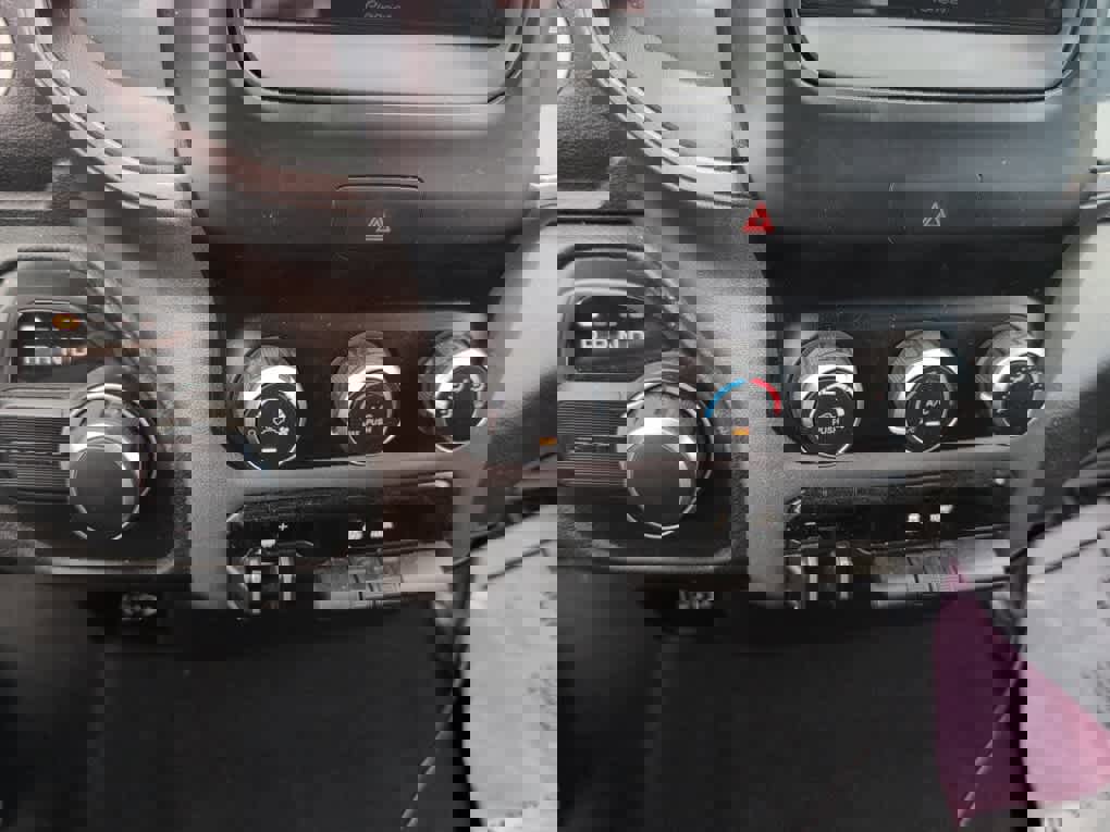 Used 2019 RAM 1500 Tradesman image 12