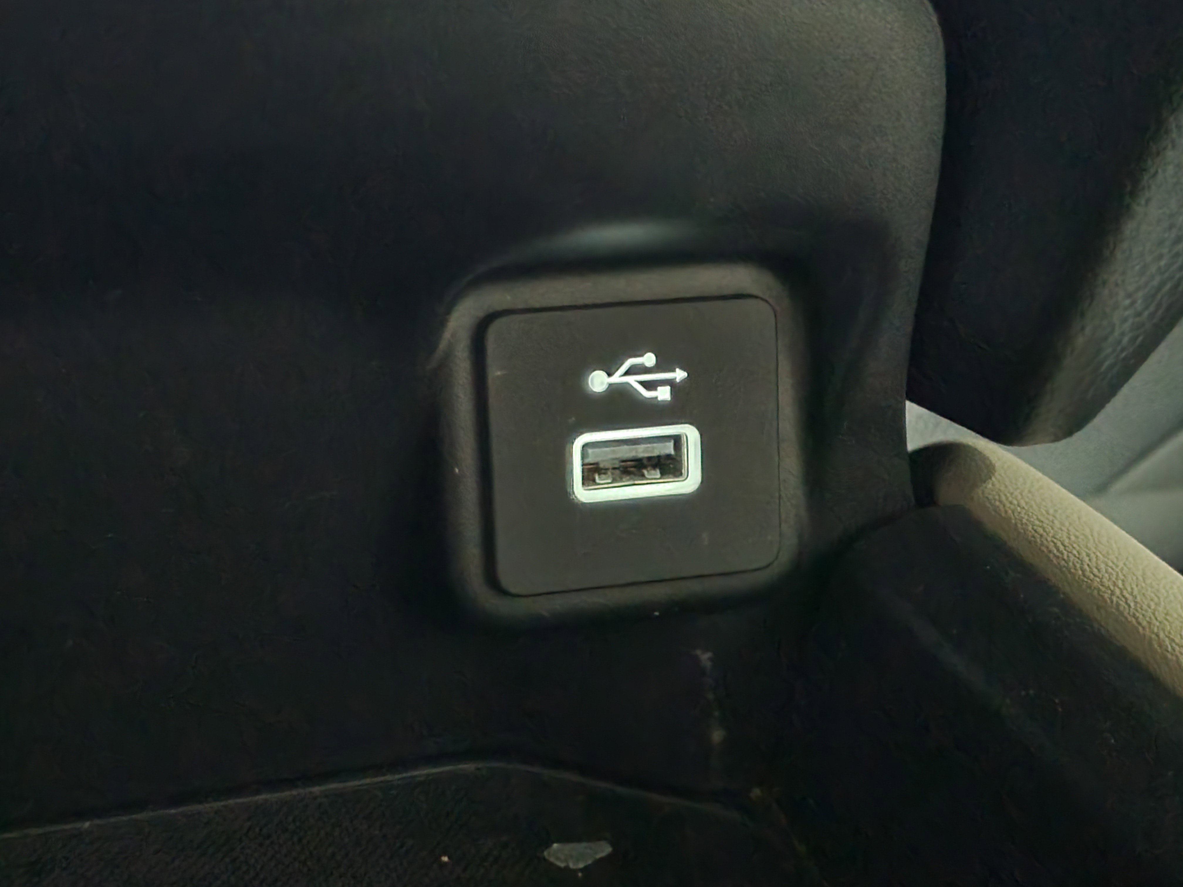 Used 2023 Honda HR-V LX image 31