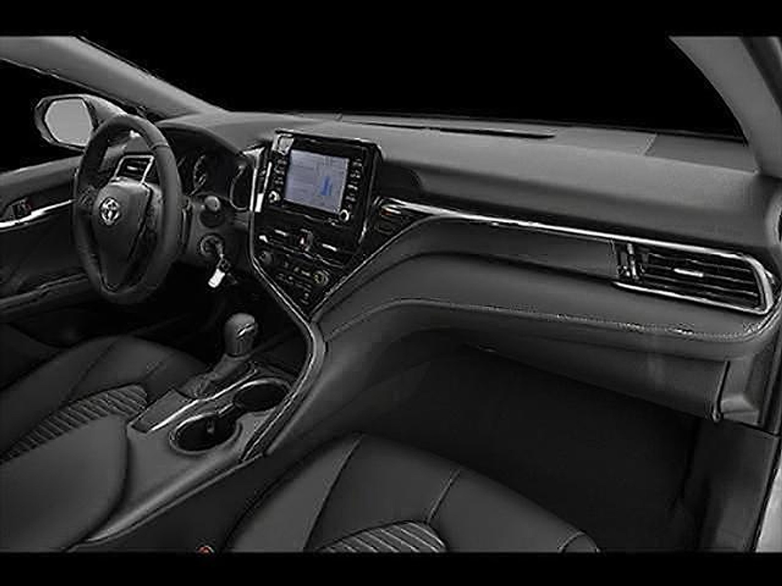 Used 2021 Toyota Camry SE w/ Cold Weather Package FWD image 36