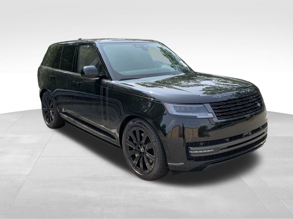 New 2025 Land Rover Range Rover SE image 3