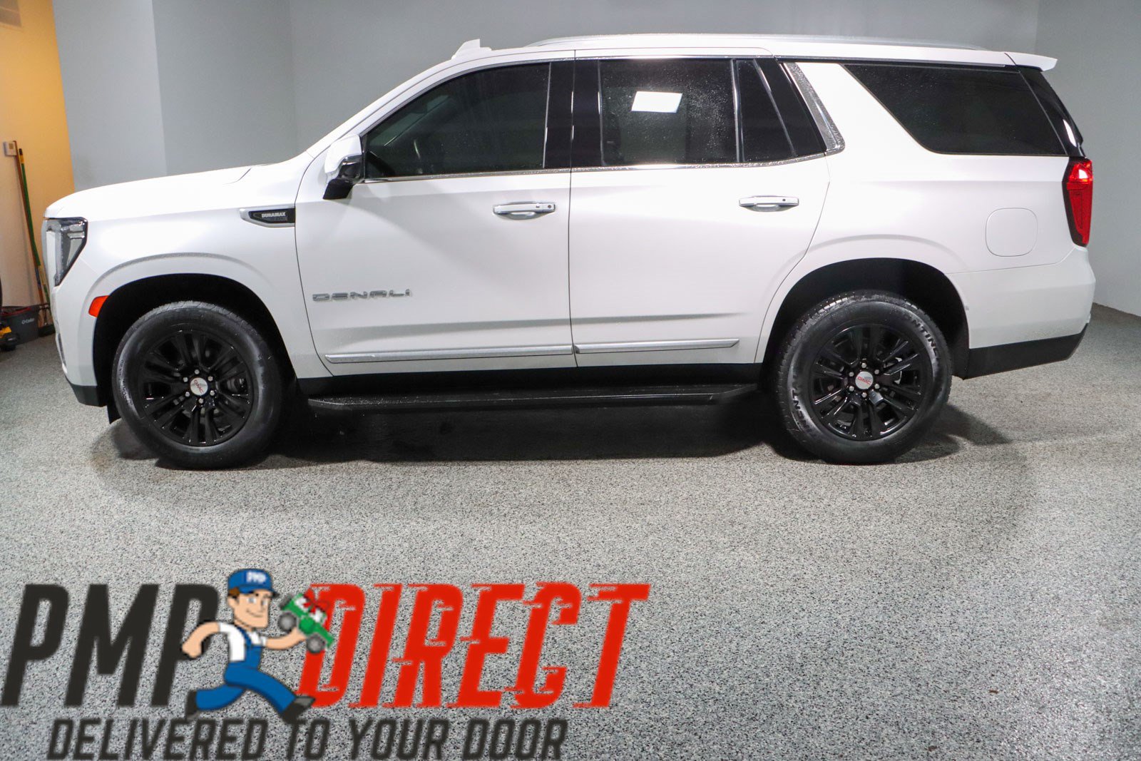 Used 2023 GMC Yukon Denali AWD/4WD image 10