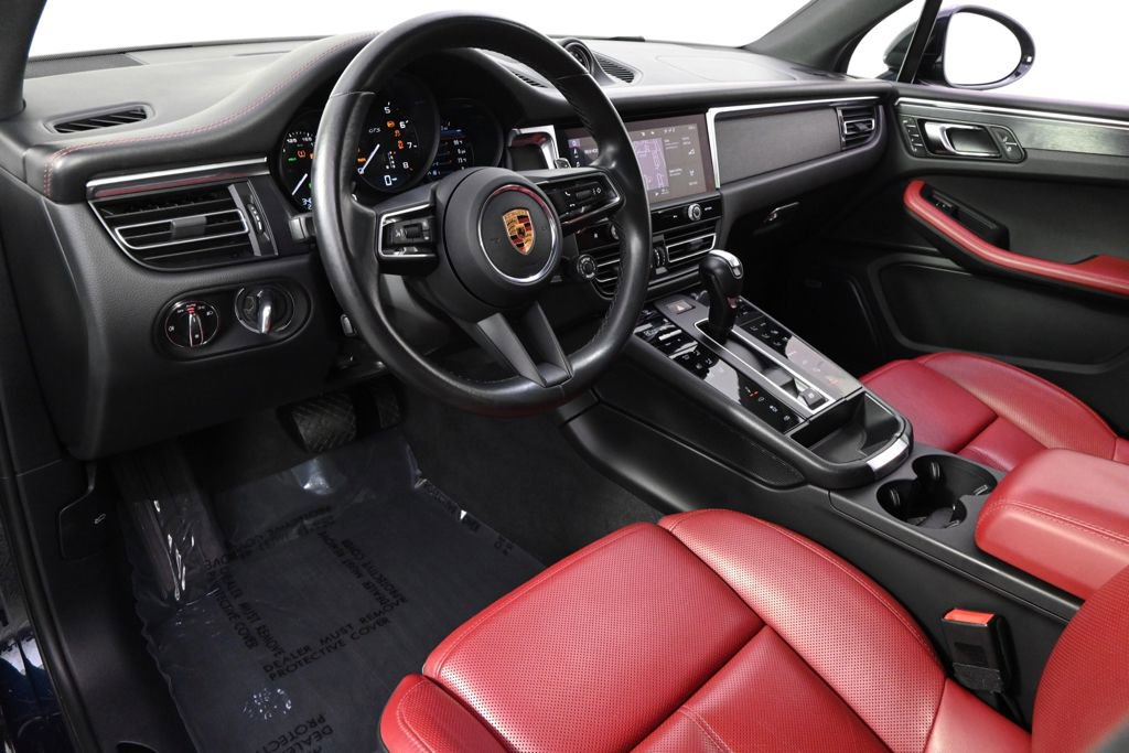 Used 2022 Porsche Macan GTS AWD/4WD image 12