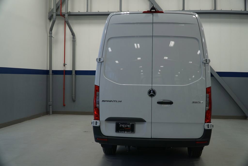 New 2025 Mercedes-Benz Sprinter 2500 image 5