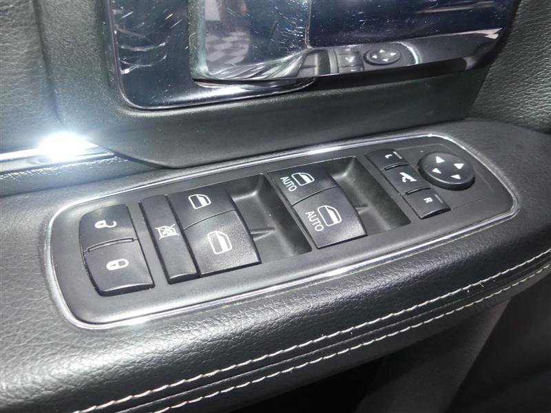 Used 2018 RAM 2500 Laramie w/ Snow Chief Group image 18