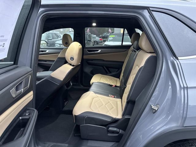 Used 2024 Volkswagen Atlas Cross Sport SE w/ Panoramic Sunroof Package AWD/4WD image 19