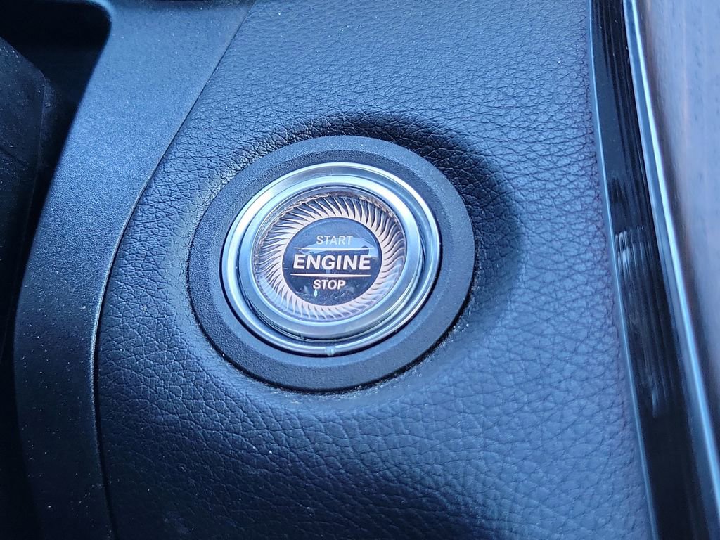 Used 2019 Mercedes-Benz C 300 Cabriolet image 29