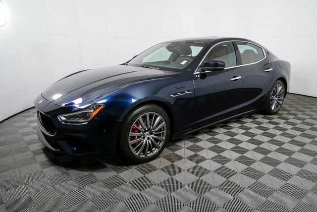 Used 2023 Maserati Ghibli Modena RWD image 28
