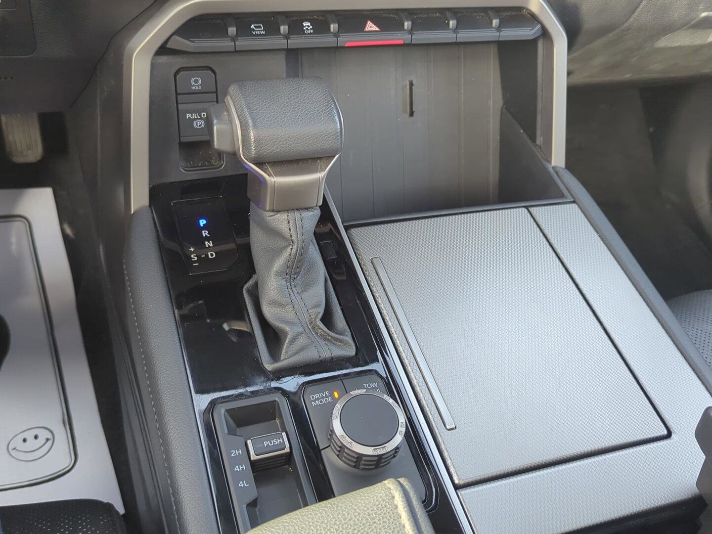 Used 2024 Toyota Sequoia Limited image 20