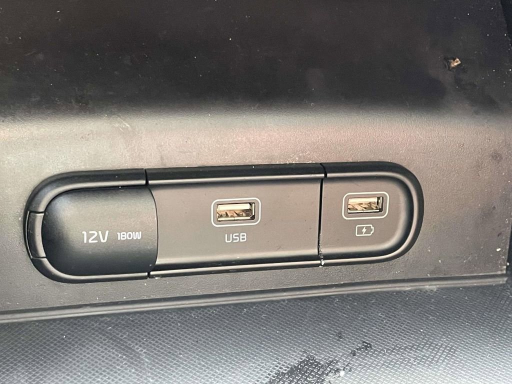 Used 2024 Kia K5 GT-Line image 31