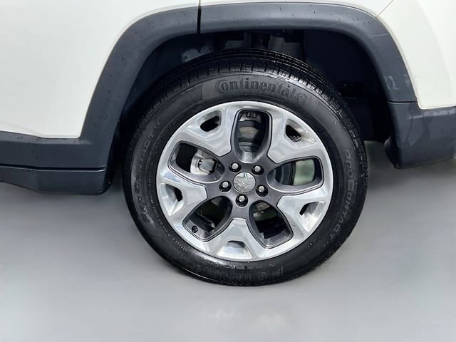 Used 2021 Jeep Compass Limited image 34