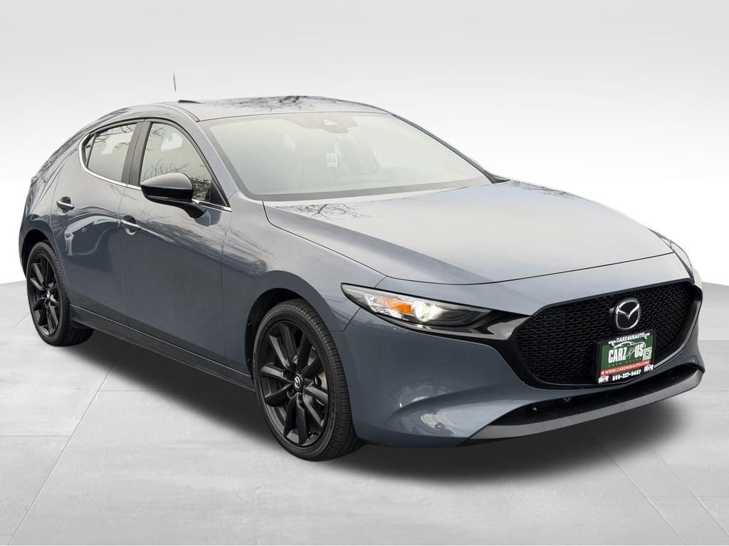 Used 2023 MAZDA MAZDA3 s image 3