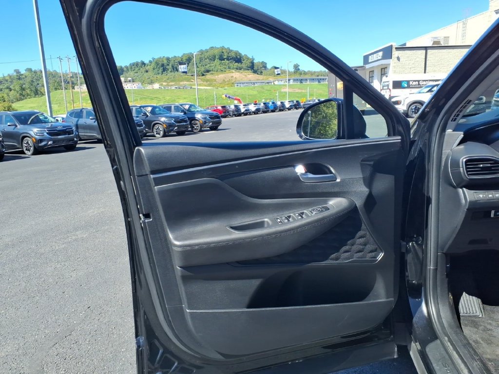 Used 2023 Hyundai Santa Fe SEL AWD/4WD image 10