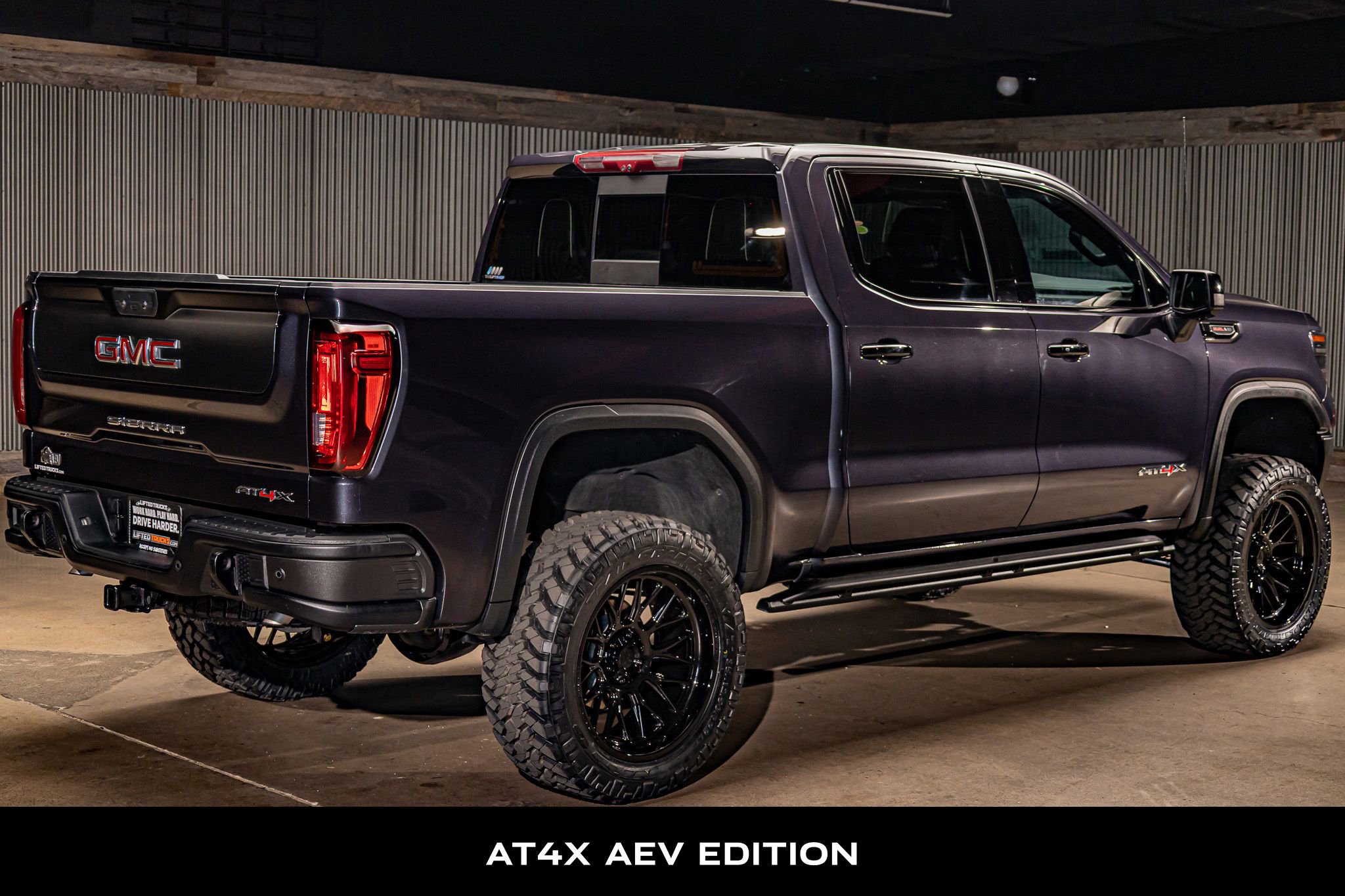 Used 2024 GMC Sierra 1500 AT4X w/ AT4X AEV Edition AWD/4WD image 10