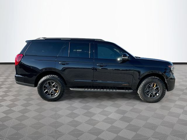 Used 2025 Ford Expedition Tremor AWD/4WD image 8