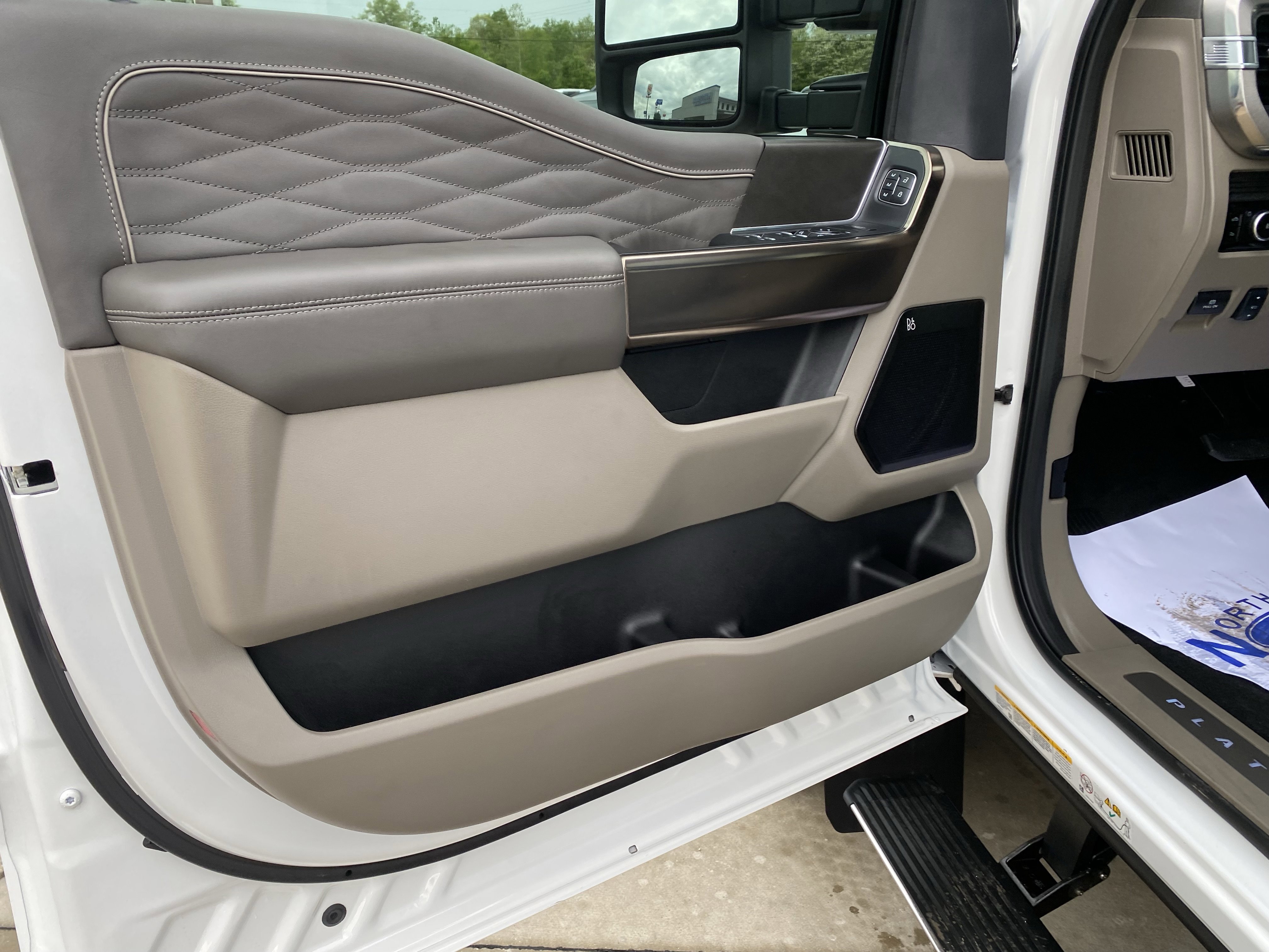 Used 2026 Ford F450 Platinum w/ Platinum Plus Package AWD/4WD image 16