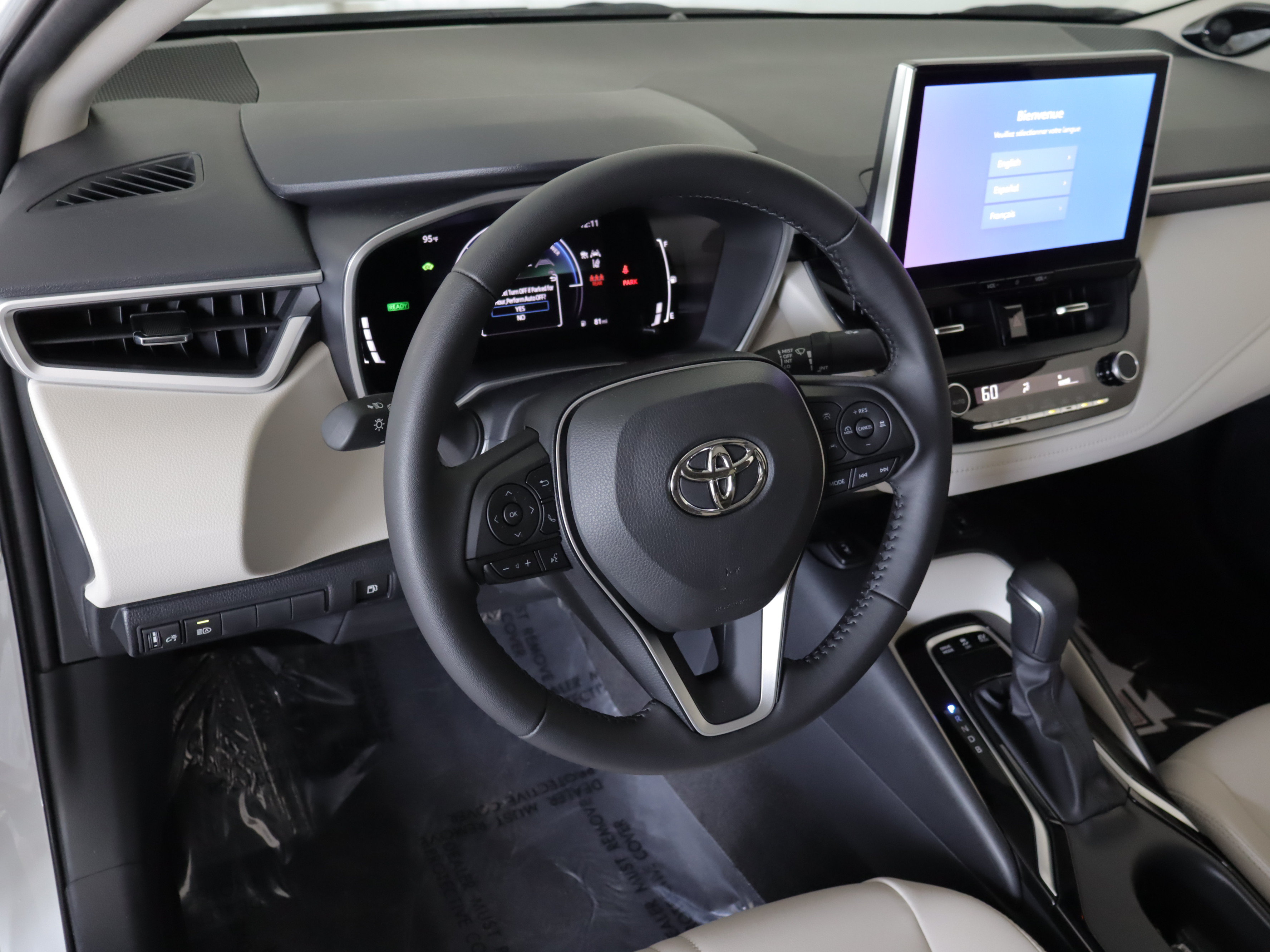 Used 2025 Toyota Corolla XLE FWD image 11
