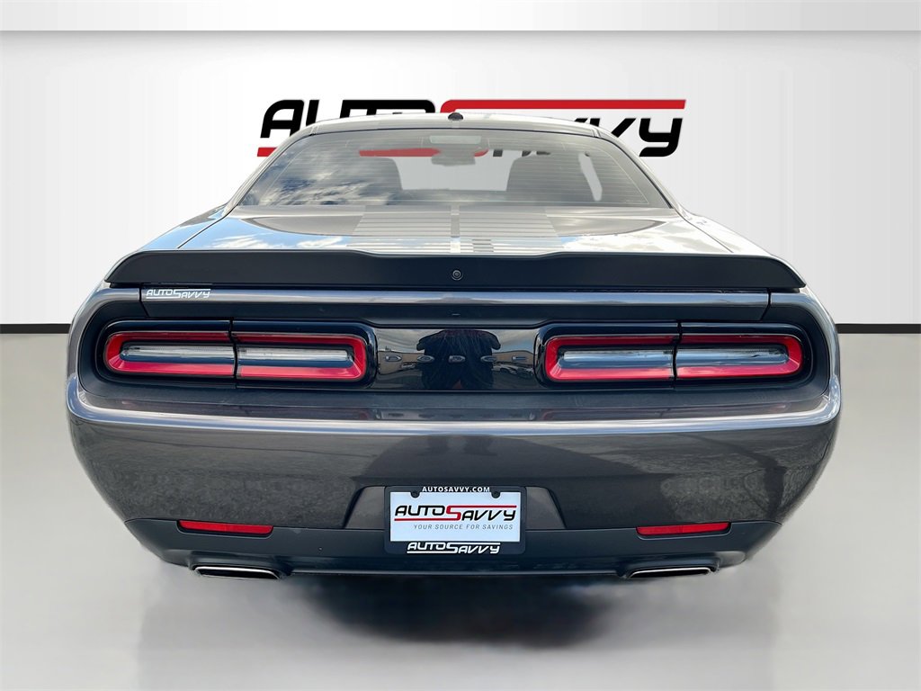 Used 2023 Dodge Challenger SXT w/ Blacktop Package image 6