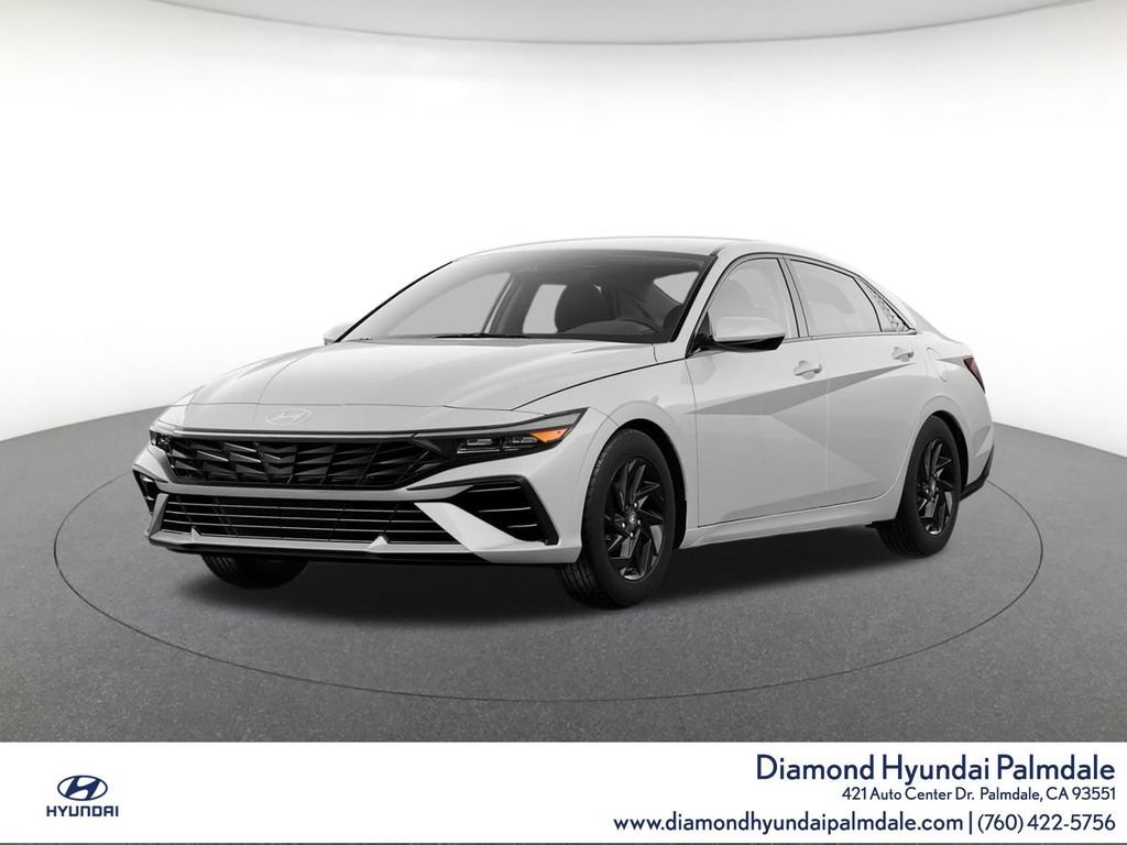 Used 2024 Hyundai Elantra SEL FWD image 1