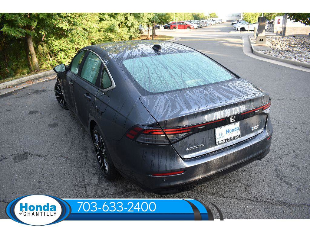 New 2025 Honda Accord Hybrid Touring image 8