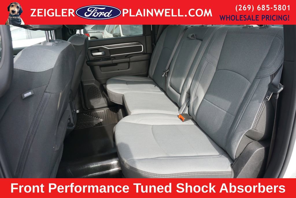 Used 2024 RAM 2500 Big Horn w/ Off Road Package AWD/4WD image 11