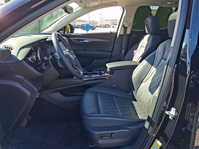 Used 2023 Buick Envision Avenir image 14