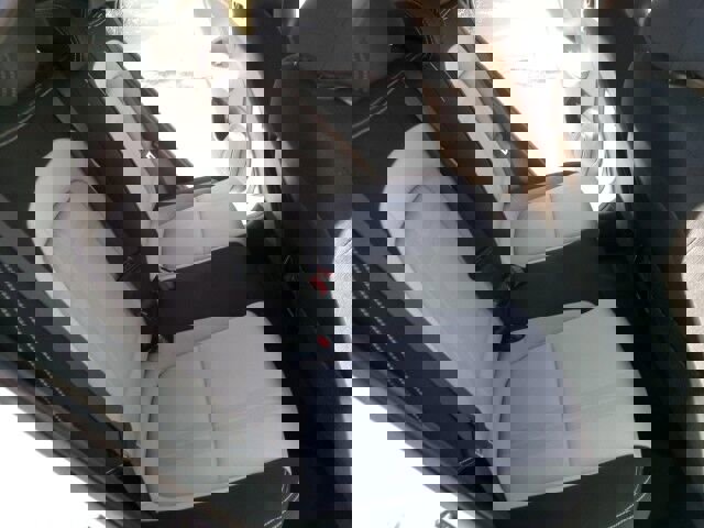 Used 2024 Hyundai Venue SEL image 24