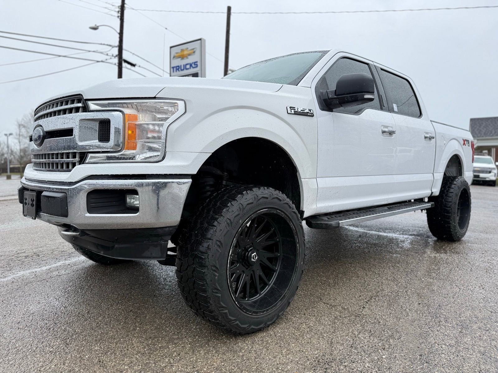 Used 2018 Ford F150 XLT w/ Equipment Group 301A Mid AWD/4WD image 2
