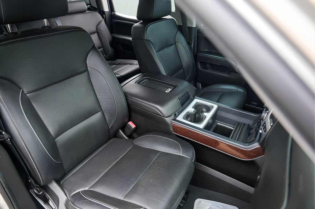 Used 2018 GMC Sierra 1500 SLT w/ Enhanced Driver Alert Package image 32