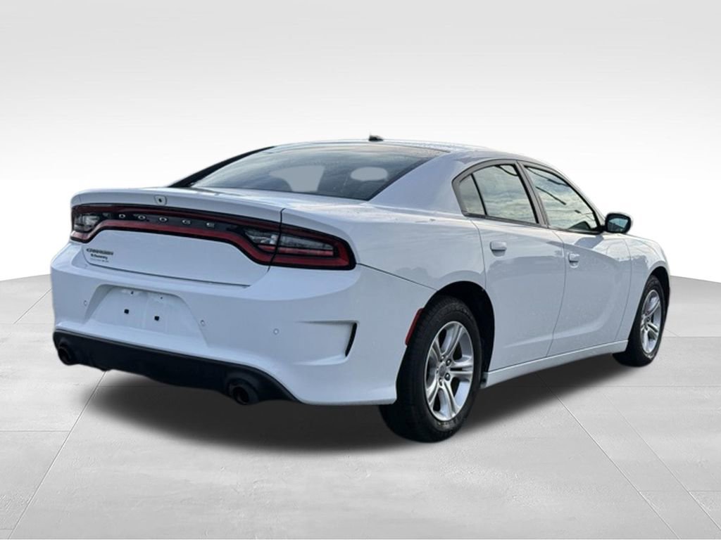 Used 2020 Dodge Charger SXT RWD image 22