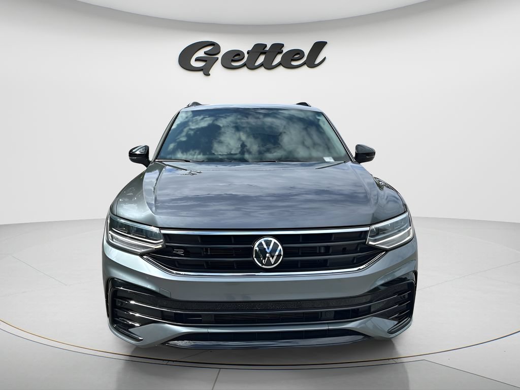 Used 2024 Volkswagen Tiguan SE R-Line FWD video 2
