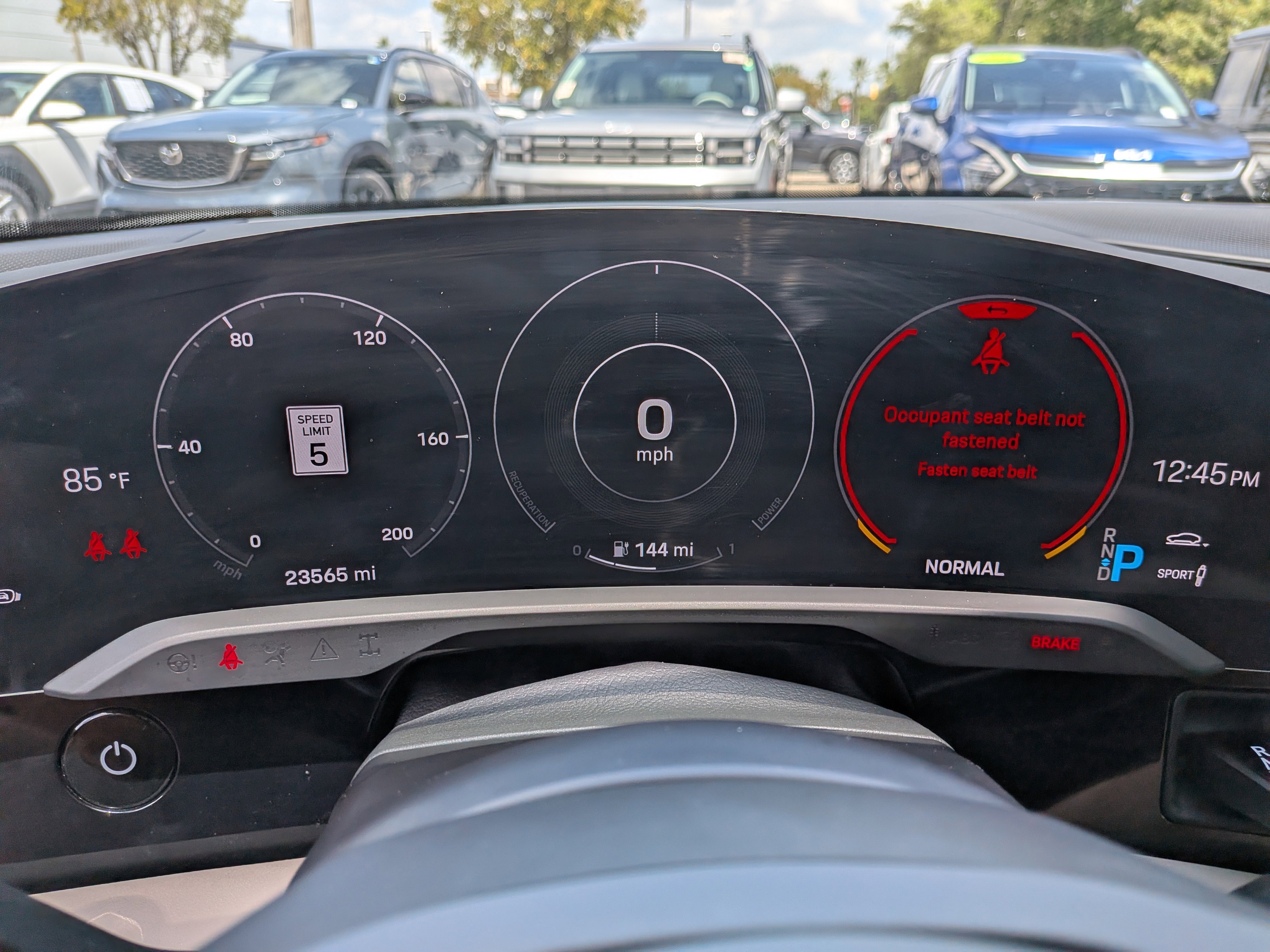 Used 2022 Porsche Taycan 4S image 27