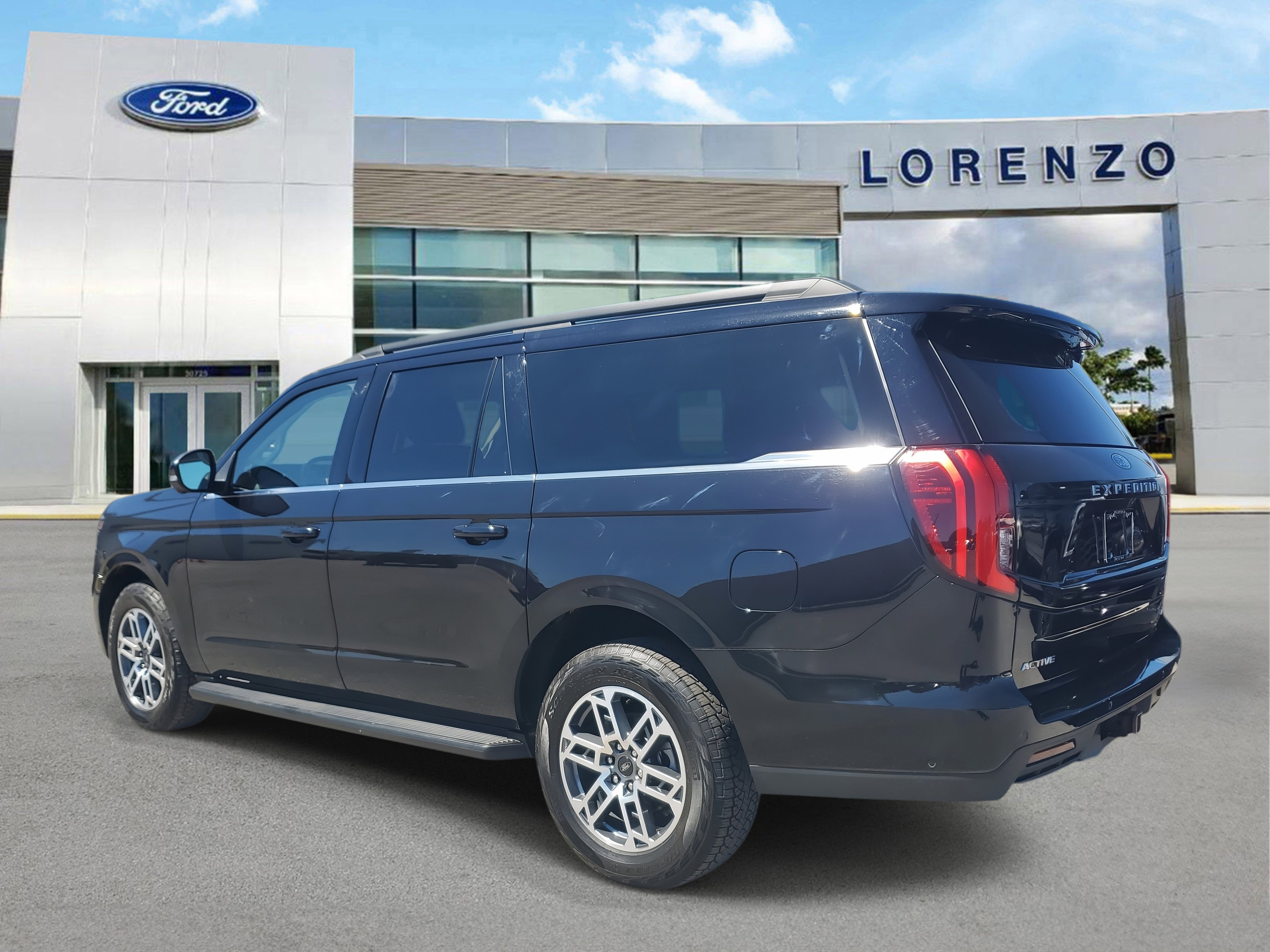 Used 2025 Ford Expedition Max Active image 7