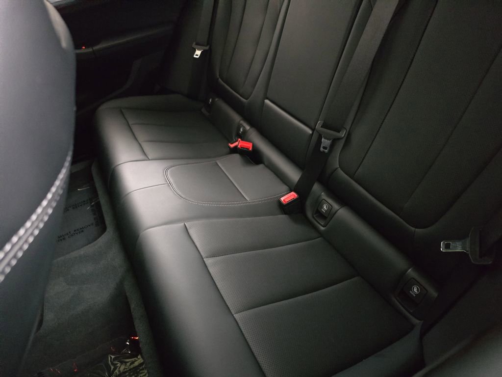 Certified 2023 BMW X4 xDrive30i w/ Premium Package image 14