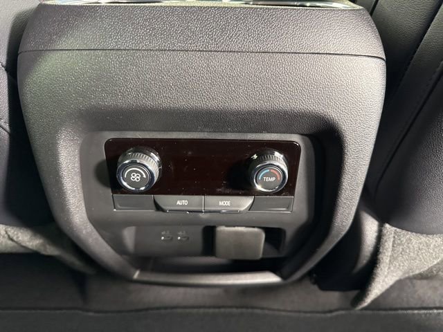 New 2026 Chevrolet Traverse Z71 w/ Enhanced Driving Package image 23