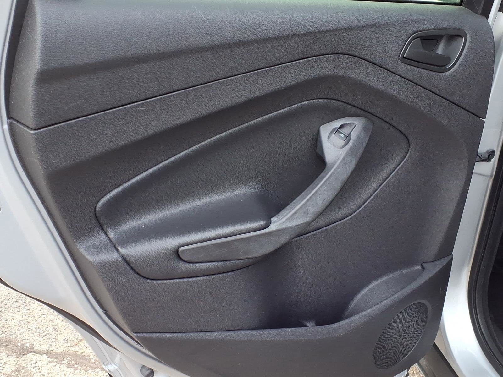 Used 2018 Ford Escape S image 17