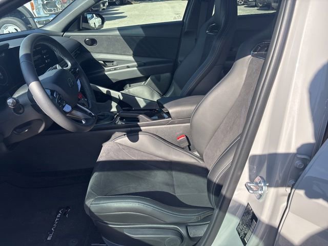 Used 2025 Hyundai Elantra N FWD image 9