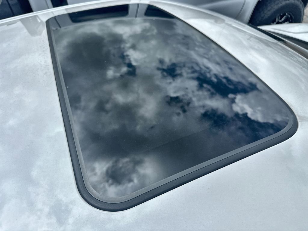 Used 2026 Buick Envista Avenir FWD image 6