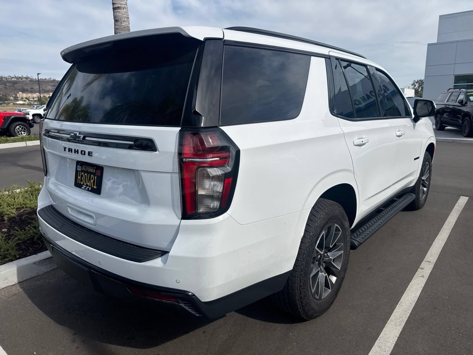 Used 2023 Chevrolet Tahoe Z71 w/ Off-Road Capability Package AWD/4WD image 6