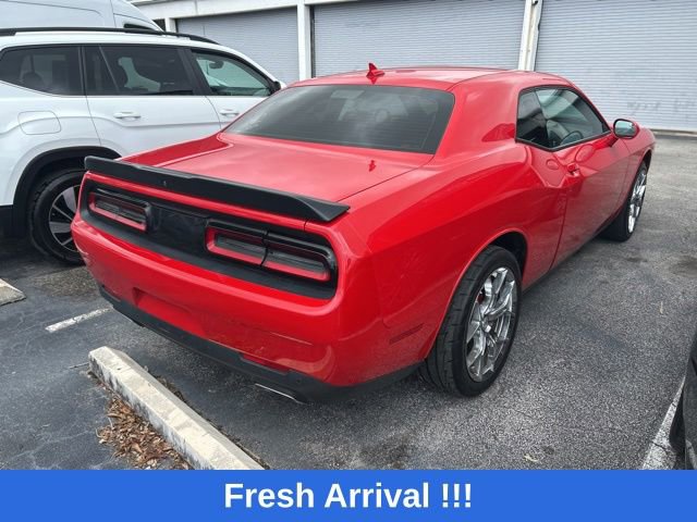 Used 2021 Dodge Challenger SXT w/ Plus Package RWD image 9