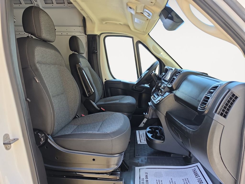 Used 2024 RAM ProMaster 2500 w/ Convenience Group FWD image 15