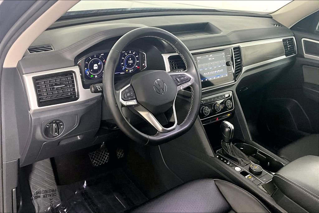 Used 2022 Volkswagen Atlas SE image 13