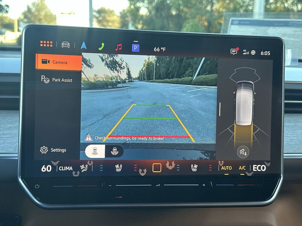 New 2025 Volkswagen ID. Buzz Pro S image 17