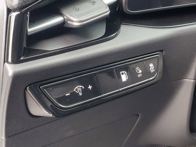 Used 2024 Kia Niro EX image 9