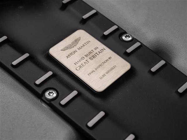 Used 2023 Aston Martin DBS Coupe image 20