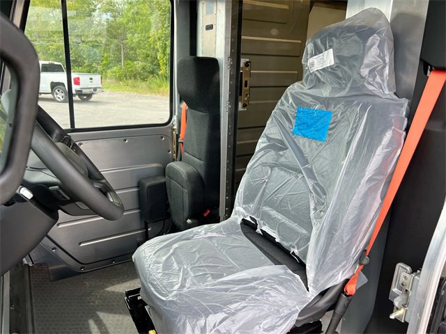 Used 2024 Chevrolet Brightdrop 600 w/ Battery Pack, Max Range image 20